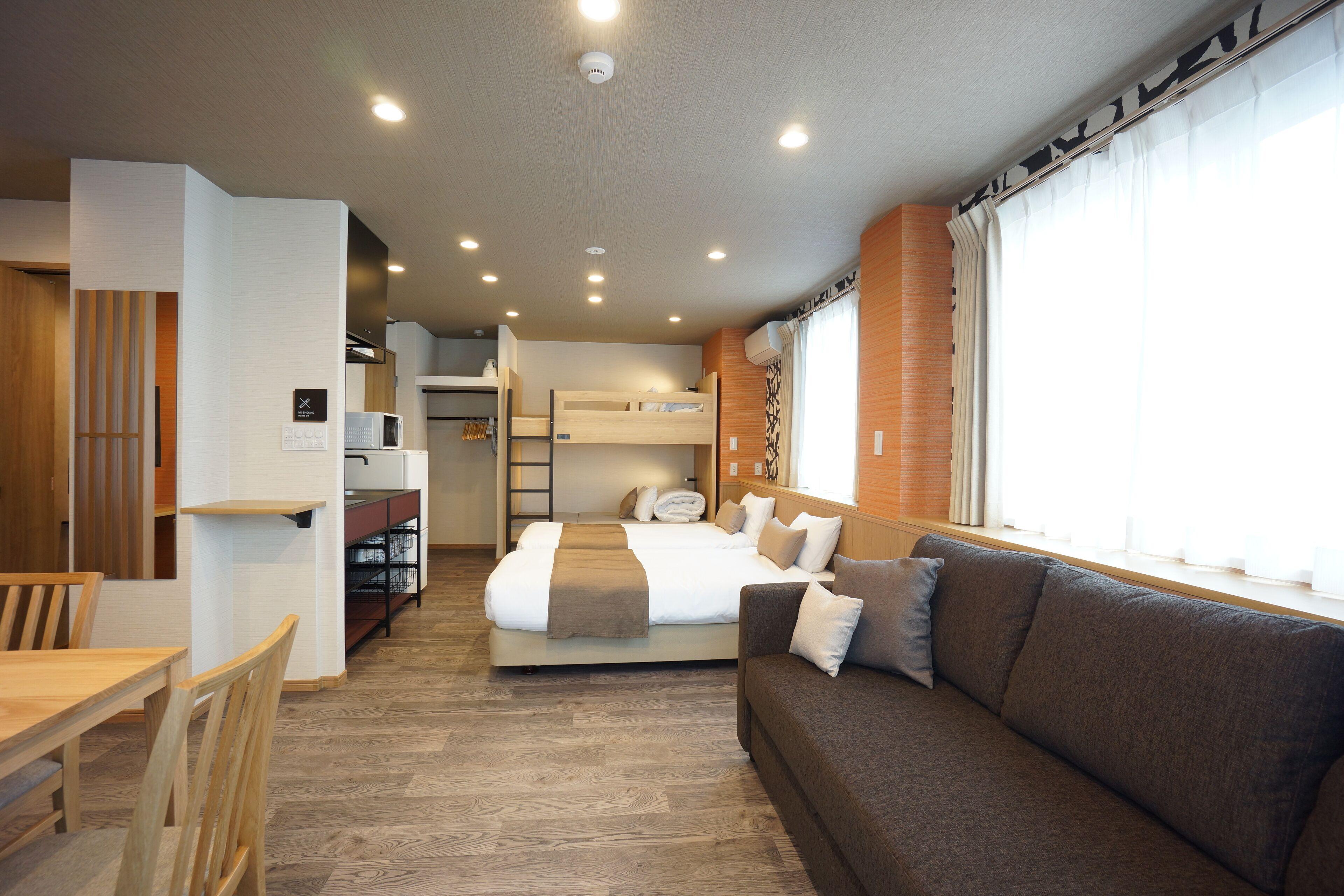 Wires Hotel James Zaka — Photos 1